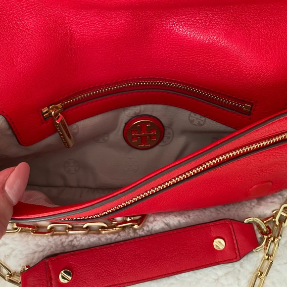 TORY BURCH Leather Crossbody Bag Purse in Bright Red - Picture 3 of 3